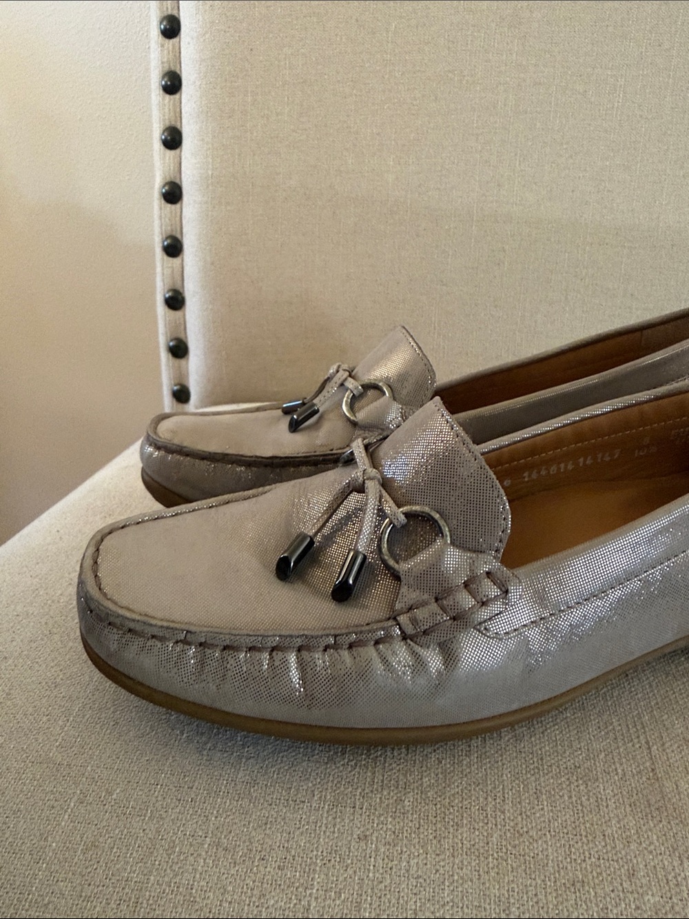 Mephisto Women's Cool Air Metallic Tassel Loafers Gray Taupe Size 10.5 - Picture 3 of 10